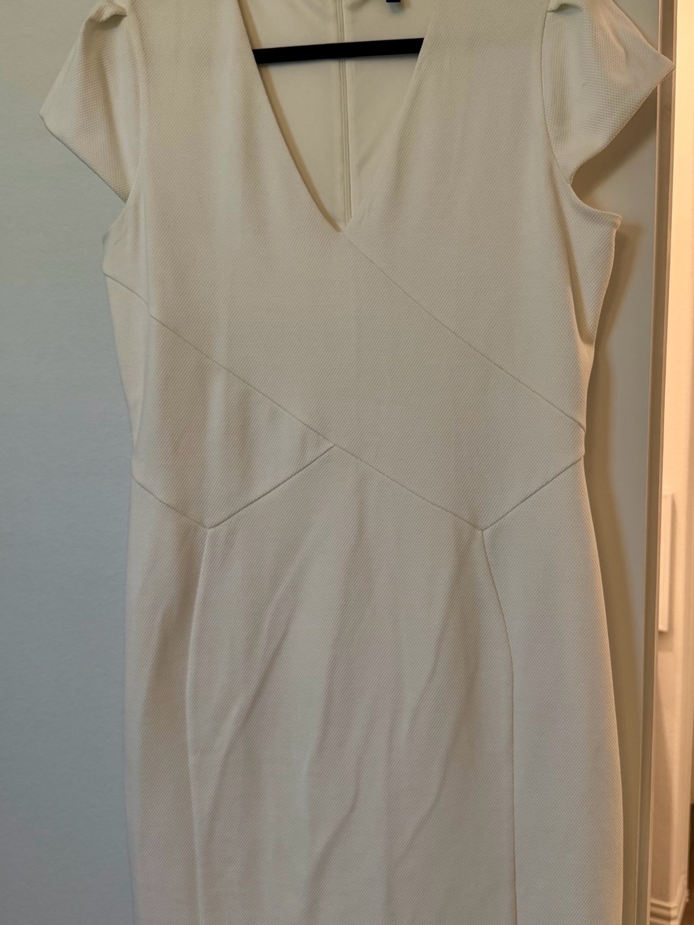 Express Ivory Textured V-Neck Midi Dress
